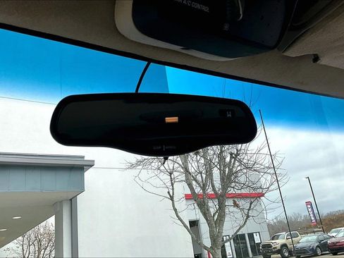 Used 1997 Chevrolet Tahoe LS image 11