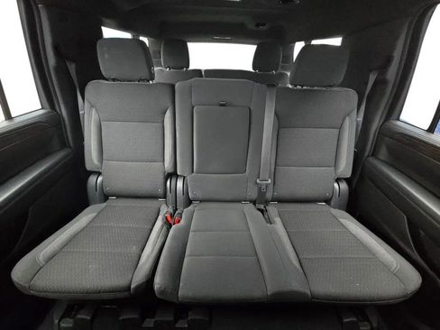 Used 2021 Chevrolet Suburban LS AWD/4WD image 26