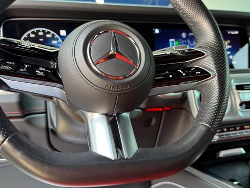 Used 2025 Mercedes-Benz G 550 image 61