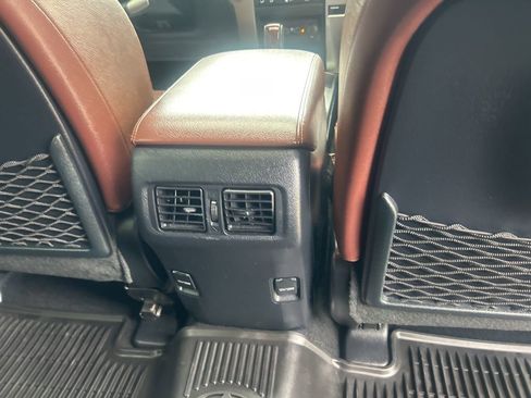 Used 2018 Toyota 4Runner Limited AWD/4WD image 26