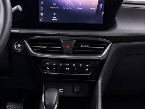 Used 2024 Buick Encore GX Avenir w/ Avenir Convenience Package FWD image 19