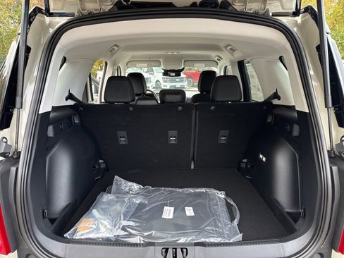 New 2025 Ford Bronco Sport Outer Banks image 13