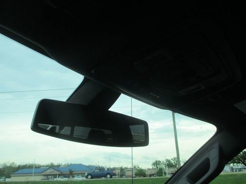 Used 2020 GMC Sierra 1500 AT4 w/ AT4 Premium Package image 34