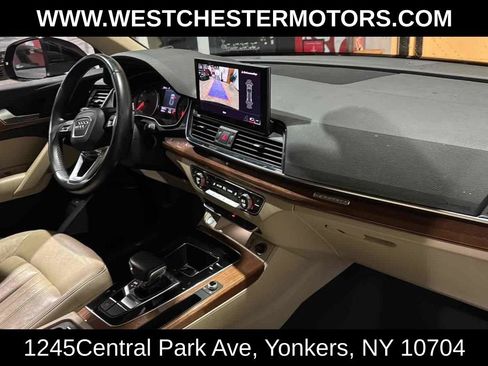 Used 2021 Audi Q5 2.0T Premium AWD/4WD image 16
