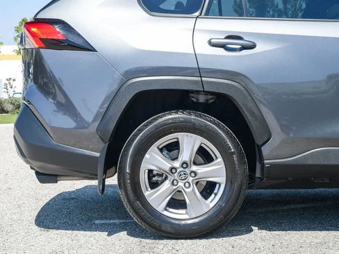 Used 2023 Toyota RAV4 XLE w/ Convenience Package FWD image 10