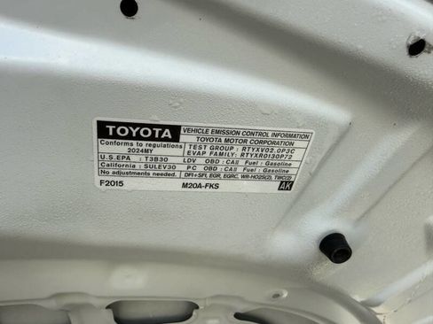 Used 2024 Toyota Corolla LE image 20