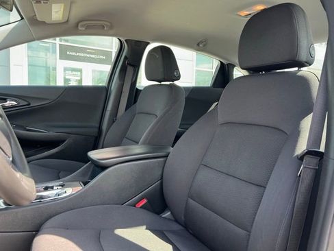 Used 2022 Chevrolet Malibu LT image 7