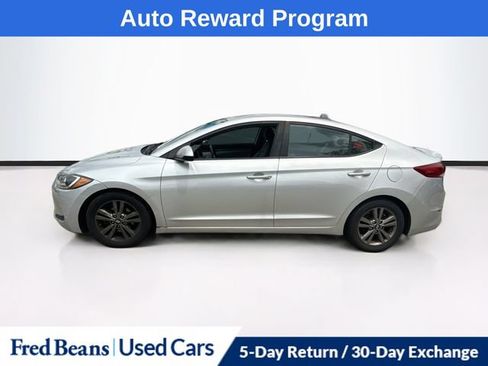 Used 2018 Hyundai Elantra SEL FWD image 5
