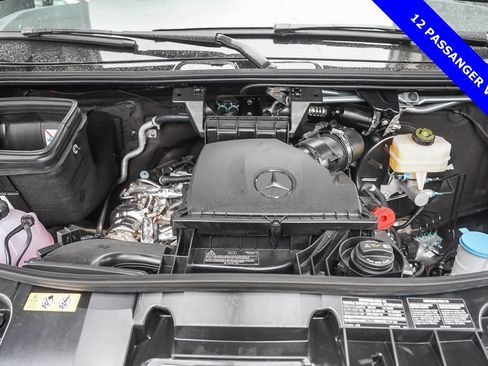 Used 2024 Mercedes-Benz Sprinter 2500 image 30