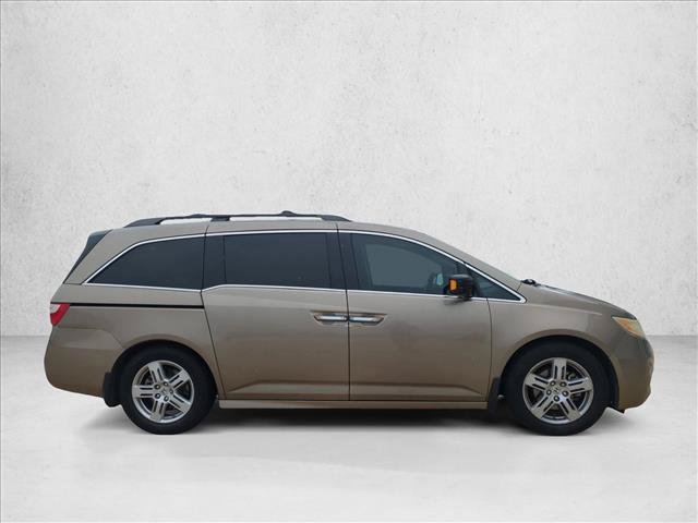 Used 2013 Honda Odyssey Touring image 4