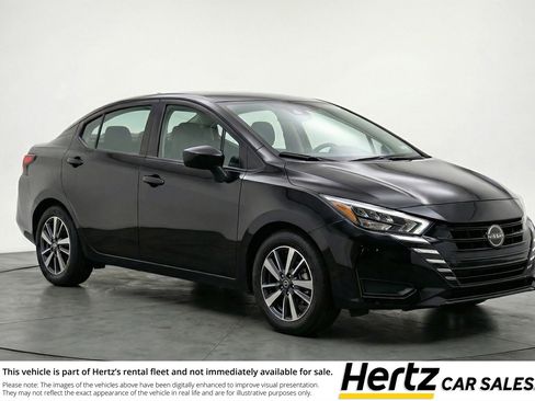Used 2025 Nissan Versa SV FWD image 1
