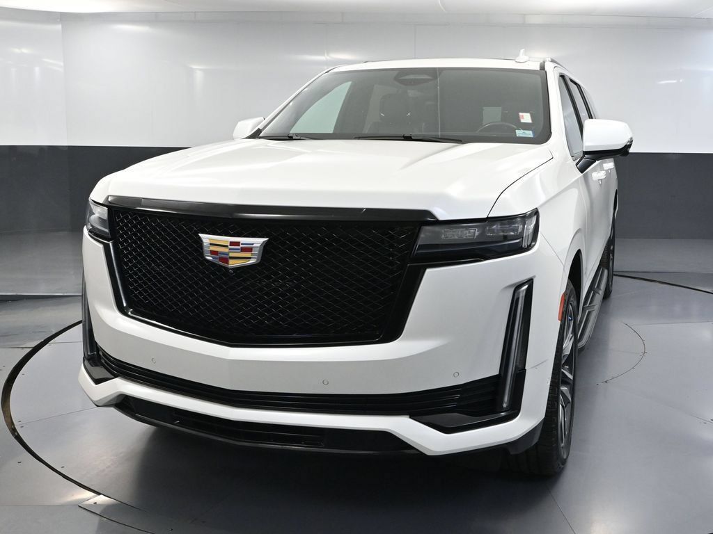 Used 2021 Cadillac Escalade ESV Sport w/ Heavy-Duty Trailer Package AWD/4WD image 9