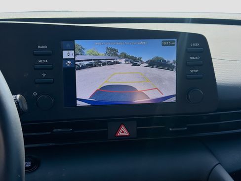 Certified 2025 Hyundai Elantra Sport FWD image 11