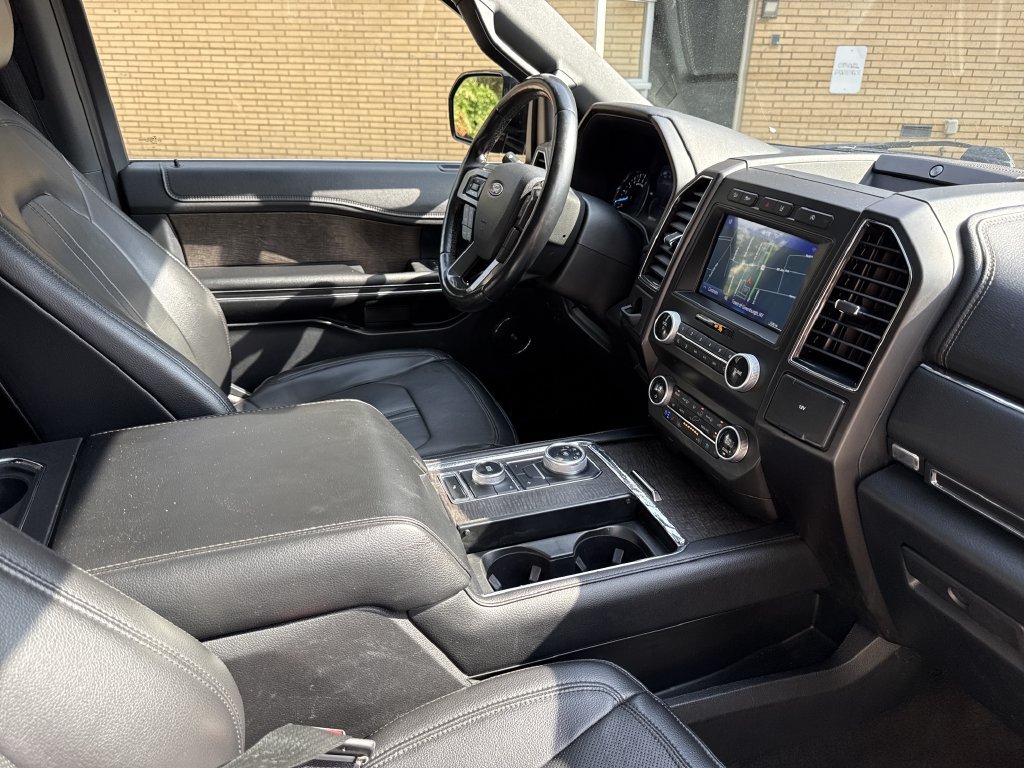 Used 2021 Ford Expedition Max Limited AWD/4WD image 34