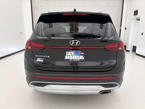 Used 2022 Hyundai Santa Fe SEL FWD image 17