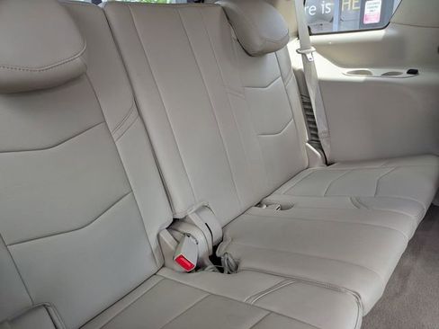 Used 2018 Cadillac Escalade Luxury image 32
