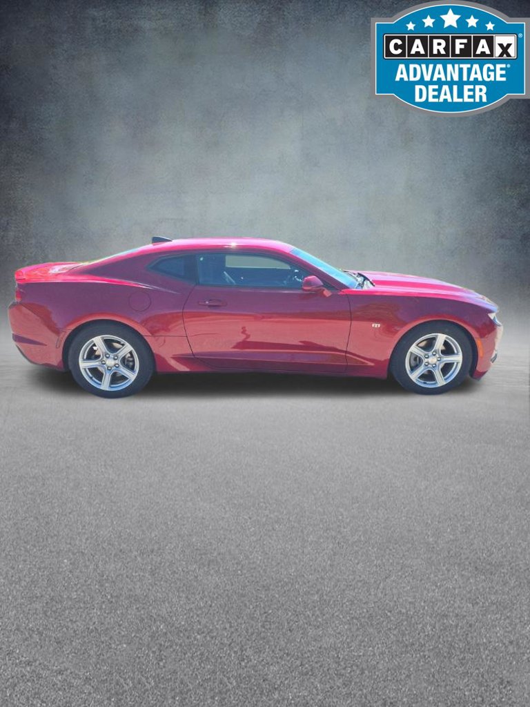 Used 2023 Chevrolet Camaro LT RWD image 1