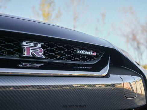 Used 2023 Nissan GT-R NISMO w/ Floor Mat Package AWD/4WD image 80