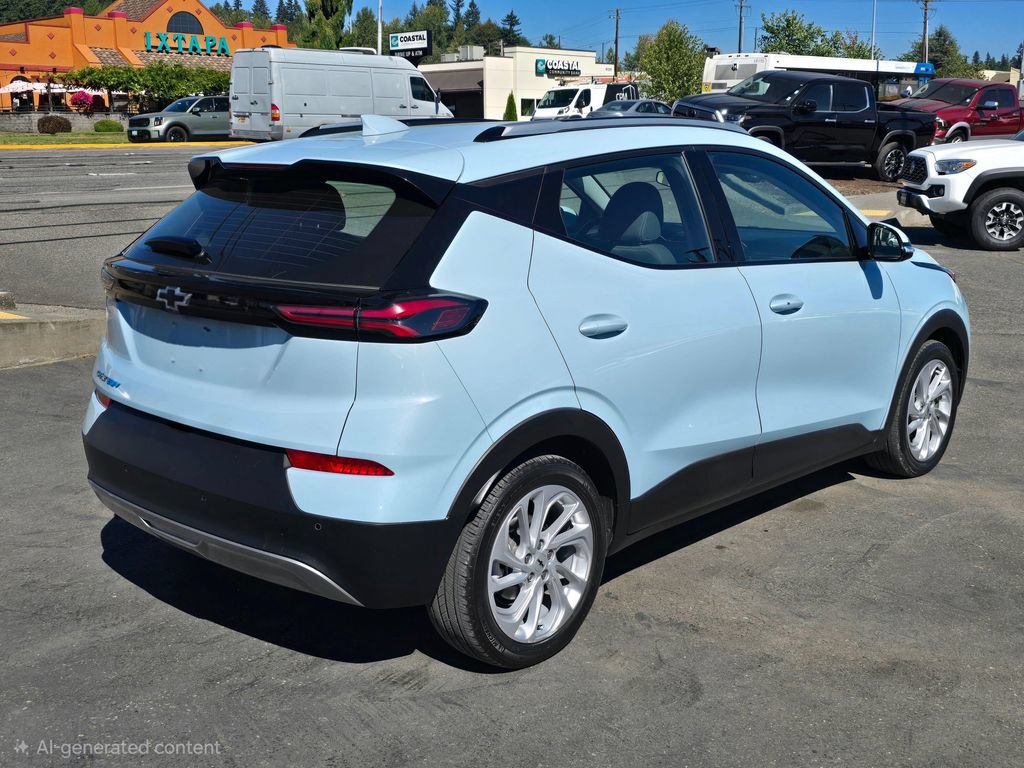 Used 2022 Chevrolet Bolt EUV LT w/ Driver Confidence Package FWD image 7