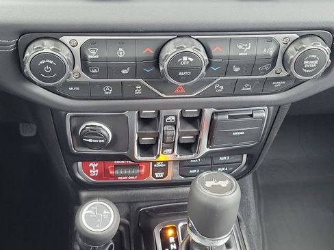 New 2026 Jeep Wrangler Unlimited Rubicon image 27