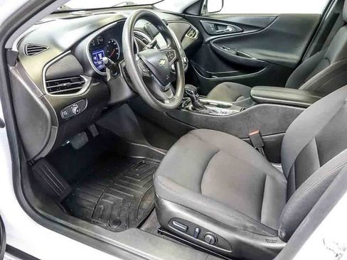 Certified 2024 Chevrolet Malibu LT FWD image 14