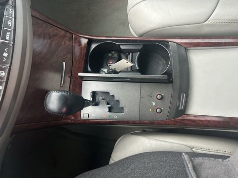 Used 2012 Toyota Avalon image 15