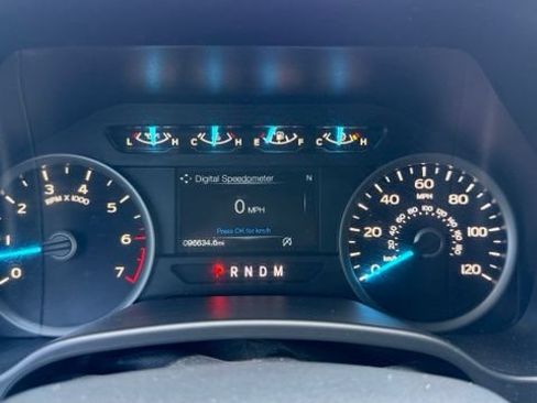 Used 2019 Ford F150 XLT w/ Equipment Group 302A Luxury AWD/4WD image 33