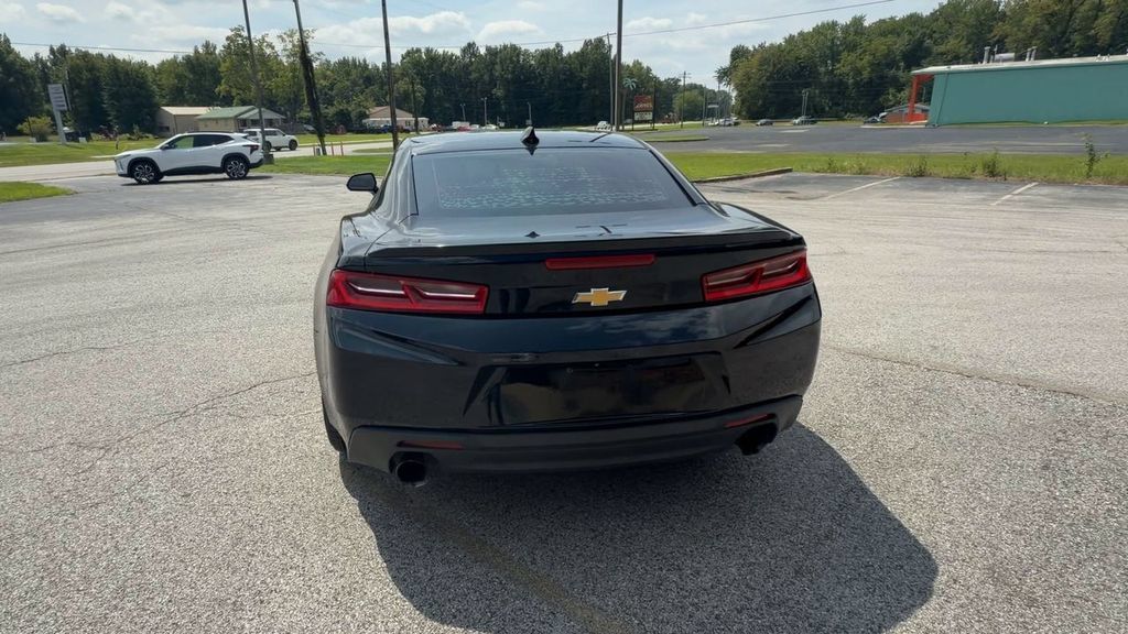 Used 2018 Chevrolet Camaro LT w/ RS Package RWD image 7