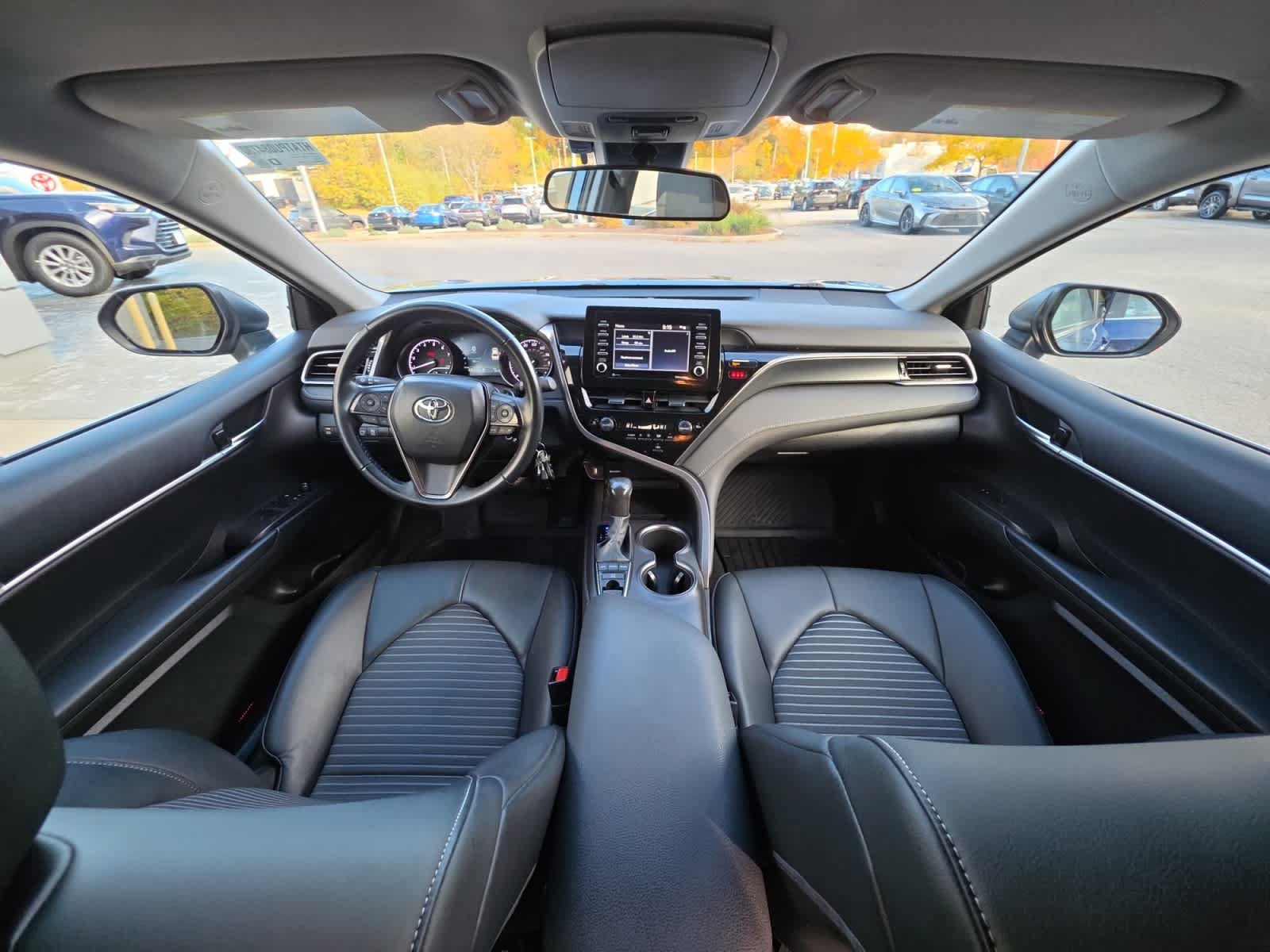Used 2023 Toyota Camry SE AWD/4WD image 23
