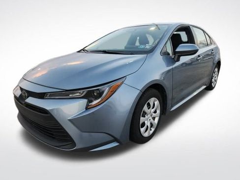 Used 2024 Toyota Corolla LE image 4