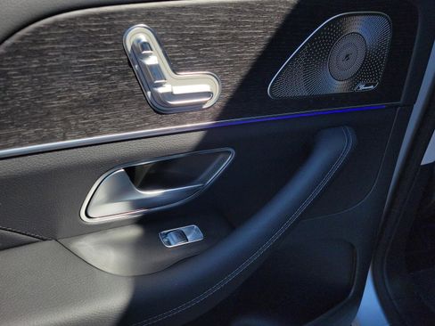 New 2026 Mercedes-Benz GLS 450 4MATIC image 7