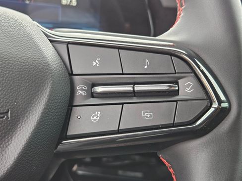 Used 2025 Chevrolet Equinox RS w/ Convenience Package III image 19