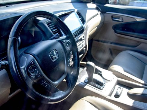 Used 2017 Honda Pilot EX-L image 22