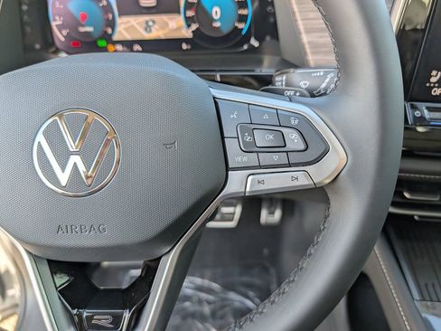 New 2026 Volkswagen Atlas SEL Premium R-Line image 17