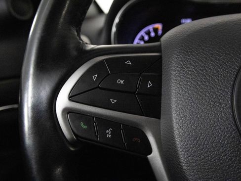 Used 2020 Jeep Grand Cherokee Limited image 30