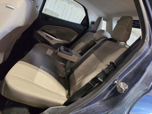 Used 2022 Ford EcoSport S AWD/4WD image 7