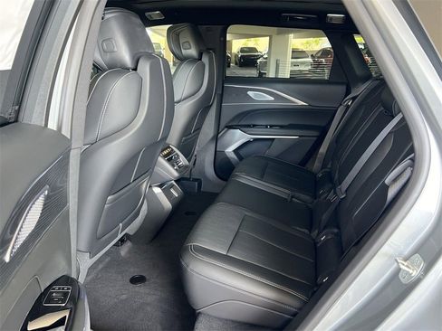 New 2026 Cadillac Lyriq V image 28