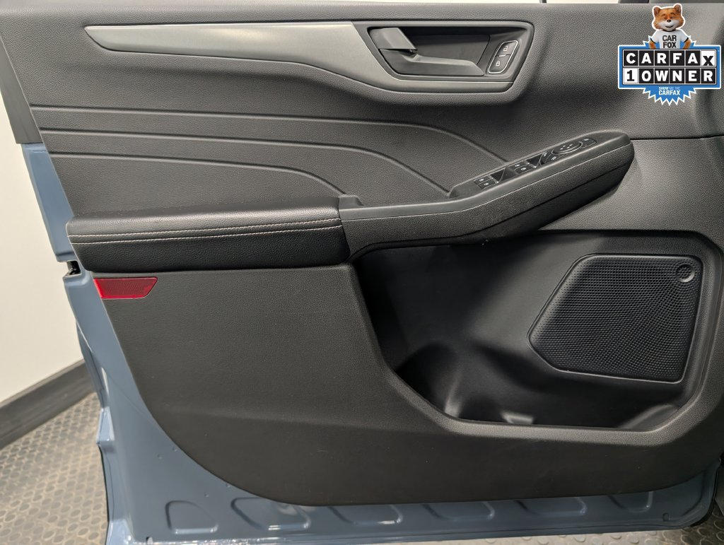 Certified 2023 Ford Escape Active AWD/4WD image 8