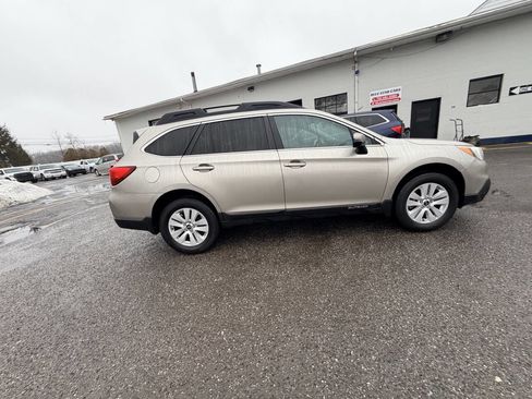 Used 2015 Subaru Outback 2.5i Premium image 48