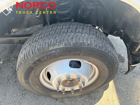 Used 2018 Ford F350 XL w/ Power Equipment Group image 13