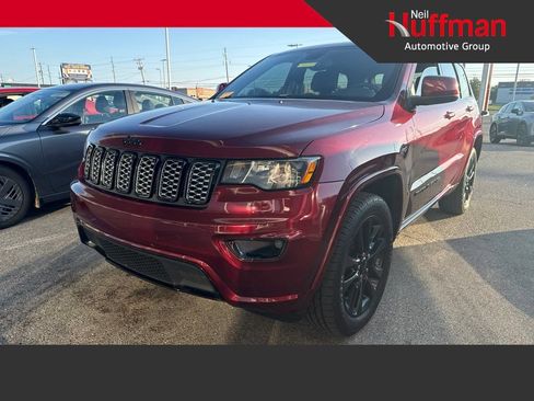 Used 2019 Jeep Grand Cherokee Altitude AWD/4WD image 1