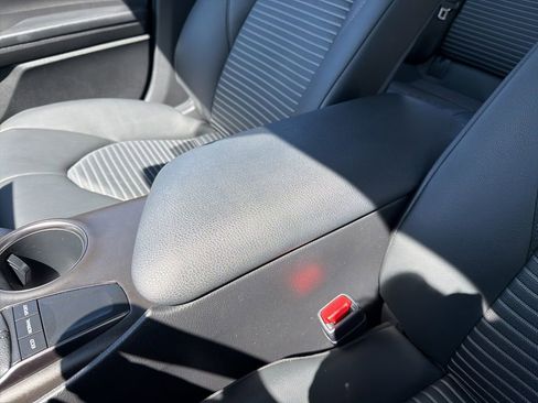 Used 2023 Toyota Camry SE image 20