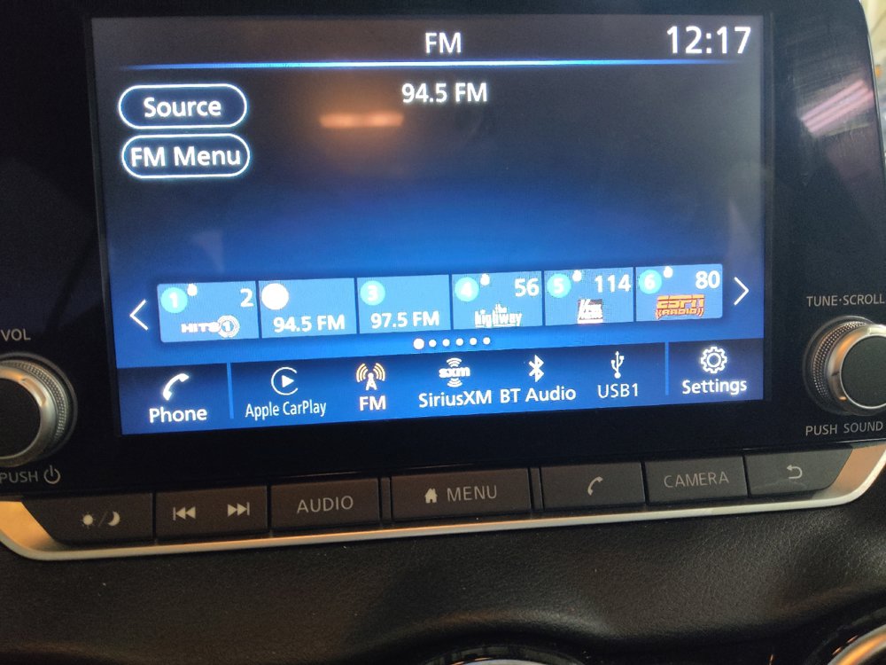 Used 2024 Nissan Sentra SV FWD image 25