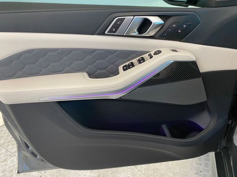 Used 2024 BMW X5 M Competition w/ Executive Package image 12