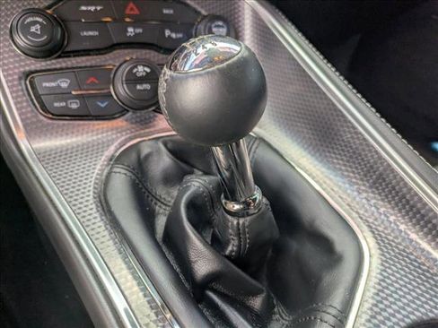 Used 2015 Dodge Challenger SRT Hellcat RWD image 11