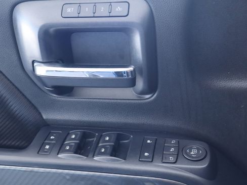 Used 2016 GMC Sierra 1500 SLT w/ All-Terrain Package image 28