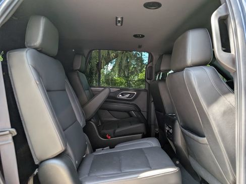 Used 2021 Chevrolet Tahoe LT w/ Luxury Package RWD image 23
