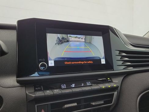 Used 2025 Toyota Camry LE w/ Convenience Package FWD image 28