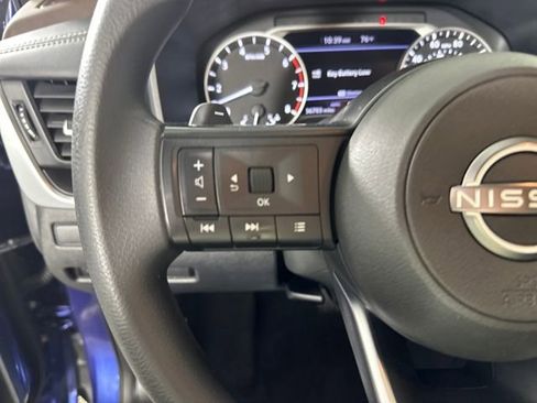 Used 2023 Nissan Rogue S image 15