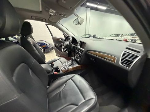 Used 2017 Audi Q5 2.0T Premium w/ Audi MMI Navigation Plus AWD/4WD image 28